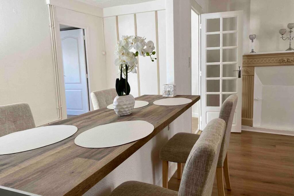 Le Roi Appartement Avranches Buitenkant foto